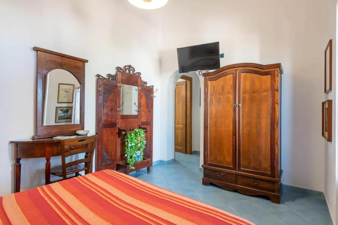 Bed & Breakfast Casa Vacanza Artemis Città di Lipari