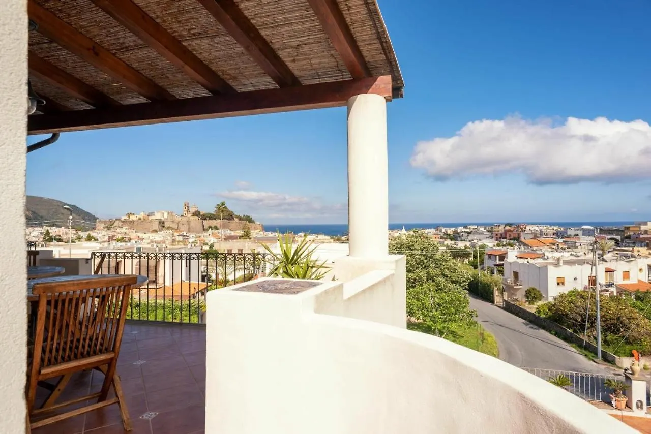 Casa Vacanza Artemis Città di Lipari Bed & Breakfast