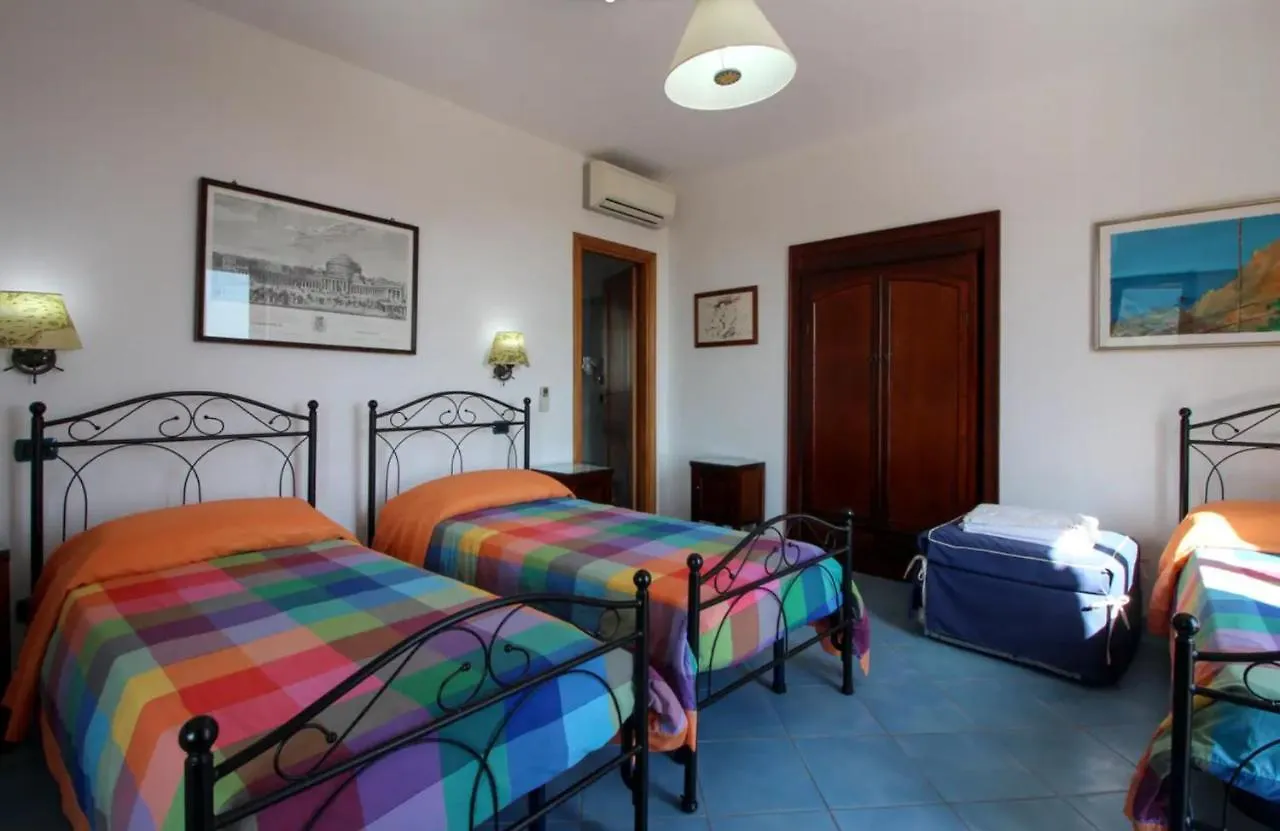 Bed & Breakfast Casa Vacanza Artemis Città di Lipari