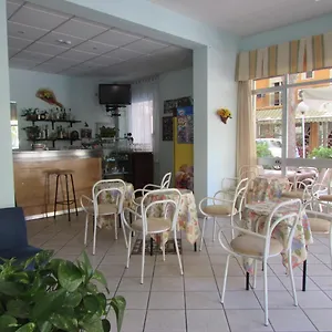 Arno Hotel Cesenatico
